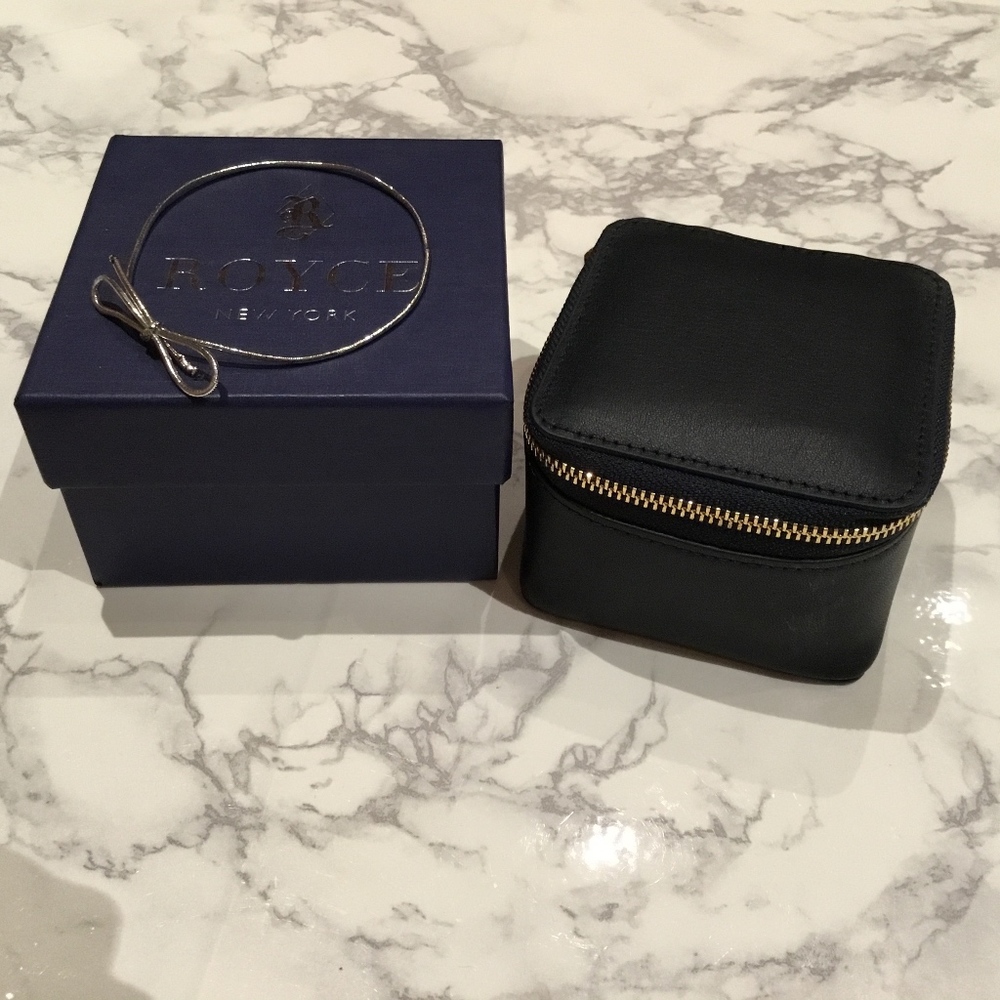 Royce travel jewelry holder